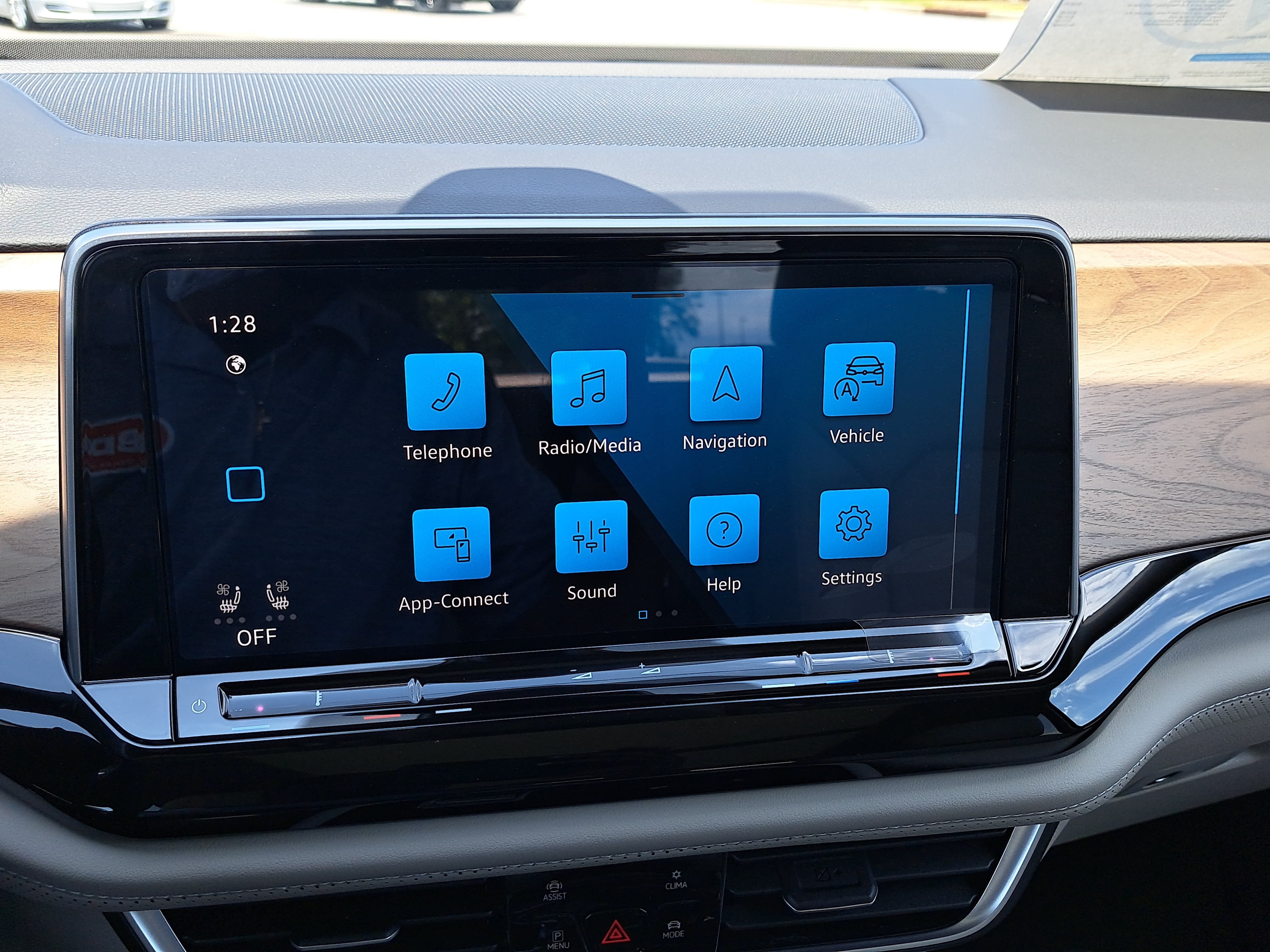 New 2026 Volkswagen Atlas SE FWD image 22