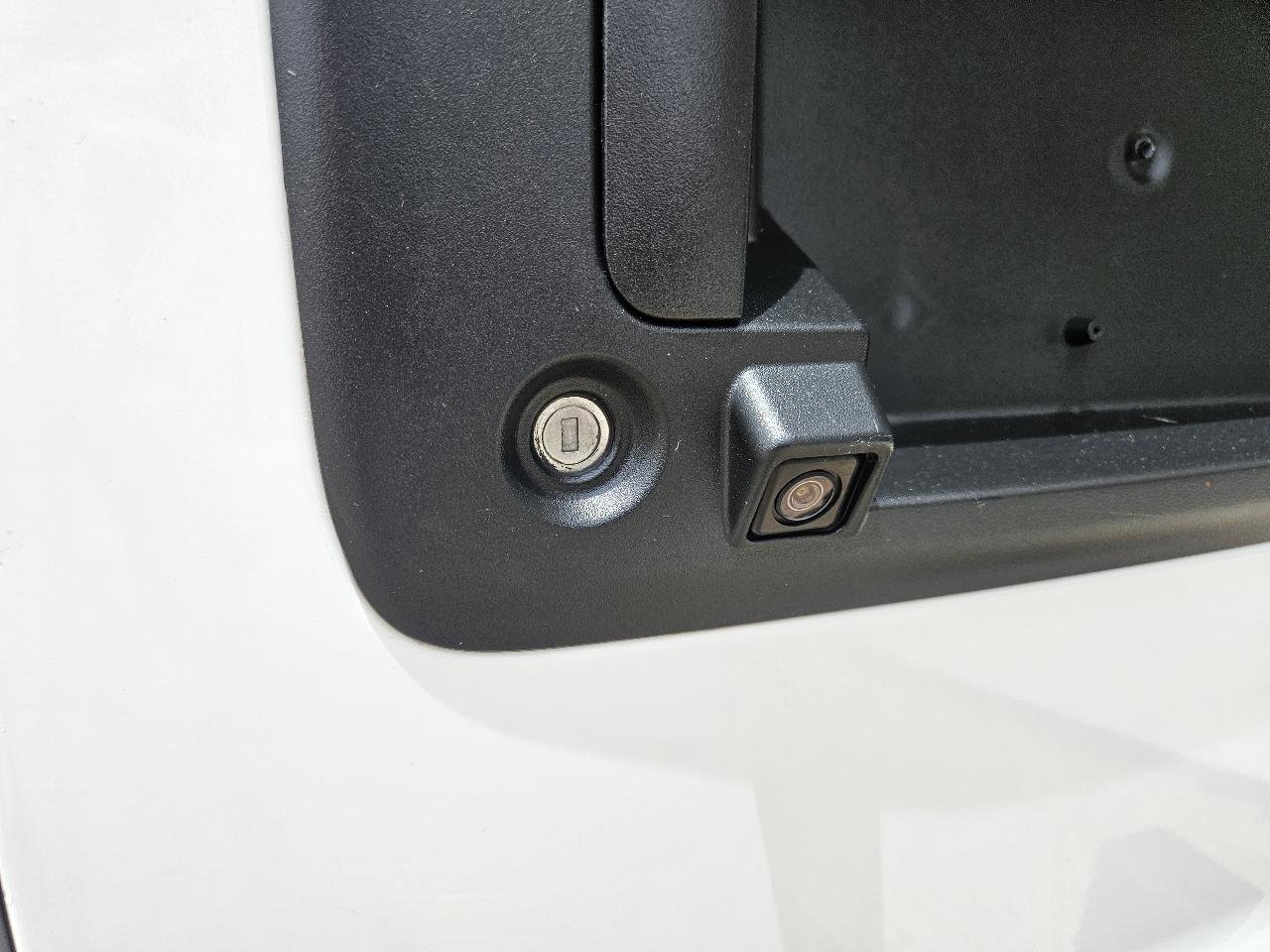 Used 2024 Chevrolet Express 2500 w/ Driver Convenience Package RWD image 12