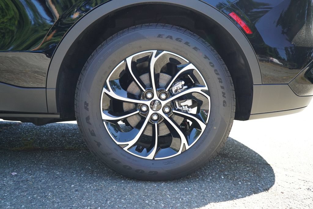 New 2026 Lincoln Nautilus Premier w/ Equipment Group 102A AWD/4WD image 32