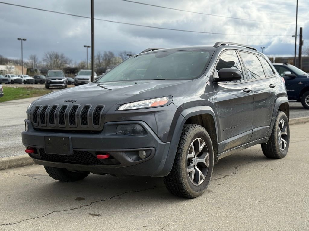 Used 2015 Jeep Cherokee Trailhawk w/ Cold Weather Group image 2