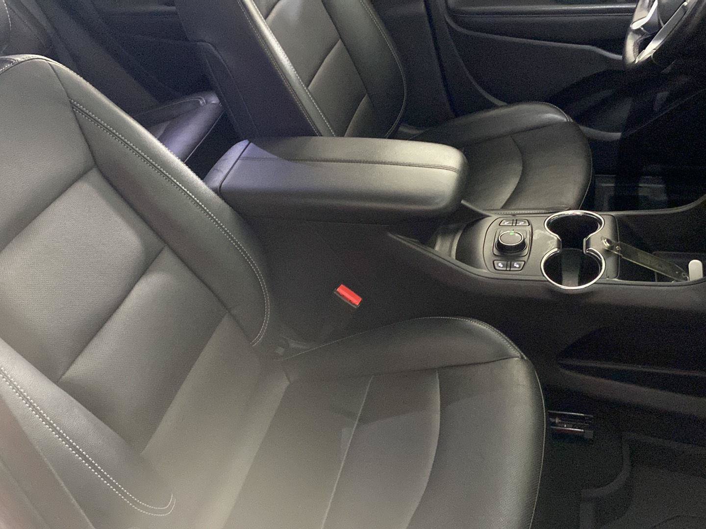 Certified 2023 GMC Terrain SLT w/ LPO, Floor Liner Package FWD image 56