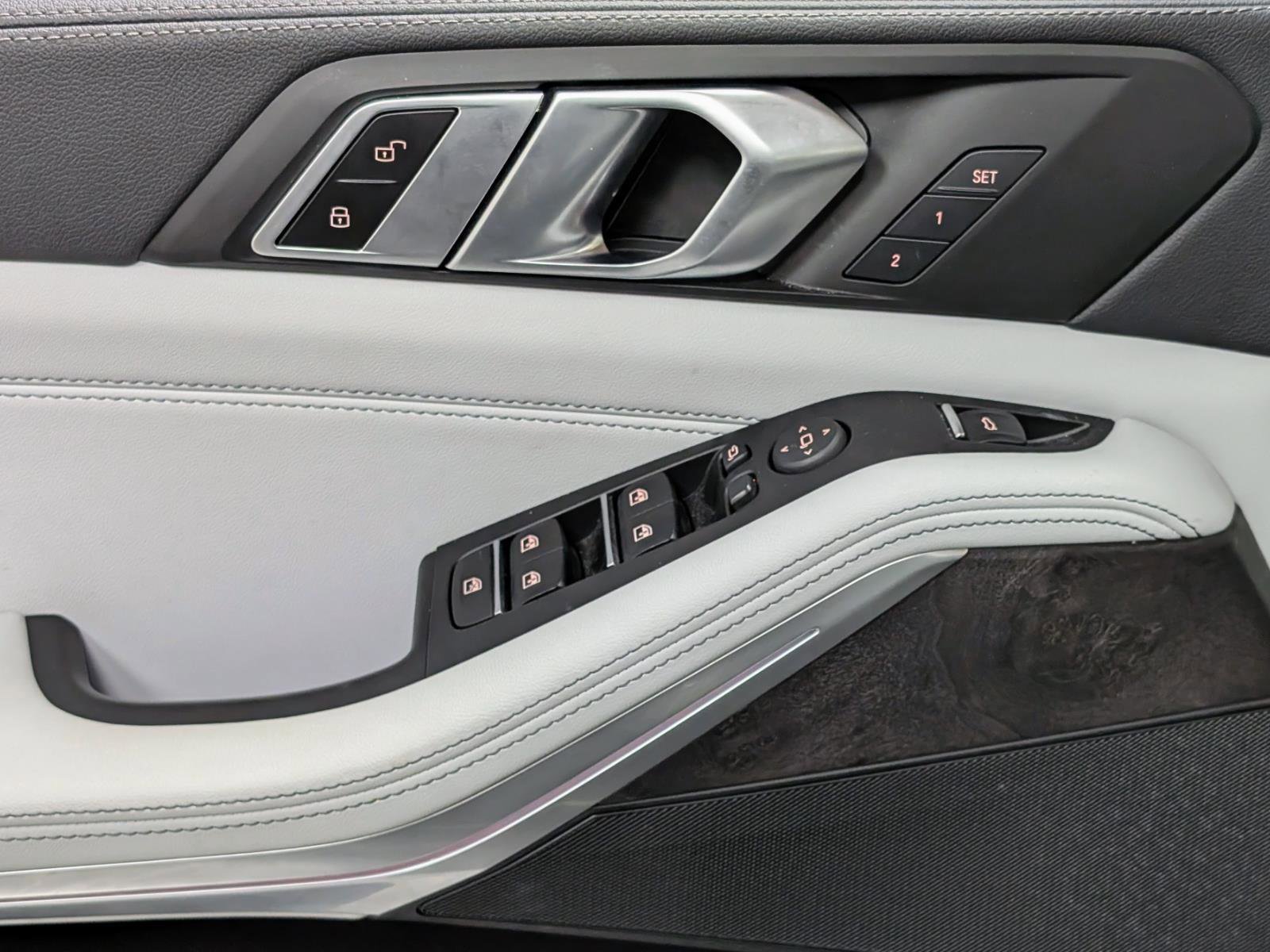 Used 2023 BMW X5 xDrive40i image 14