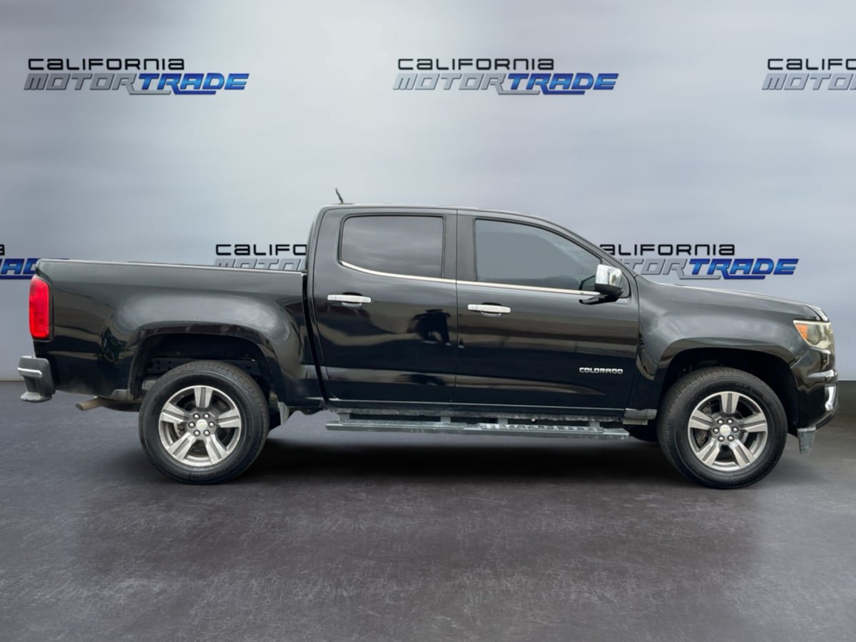 Used 2017 Chevrolet Colorado LT w/ Luxury Package, Chrome RWD image 4