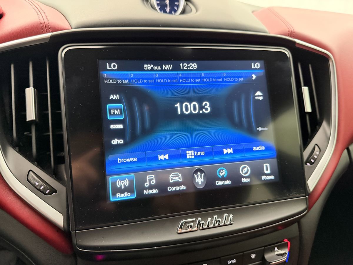 Used 2017 Maserati Ghibli RWD image 16