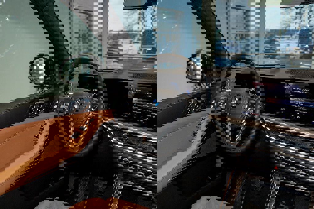 New 2026 BMW X5 xDrive40i w/ Climate Comfort Package image 40