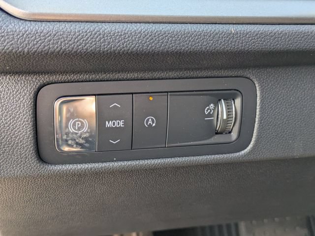 New 2026 Chevrolet Traverse LT w/ Driver Confidence Package FWD image 13