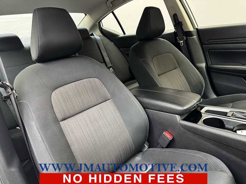 Used 2024 Nissan Altima 2.5 SV FWD image 20