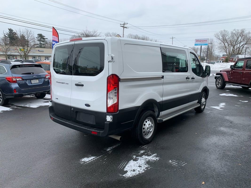 Used 2023 Ford Transit 250 Low Roof AWD w/ Exterior Upgrade Package image 8