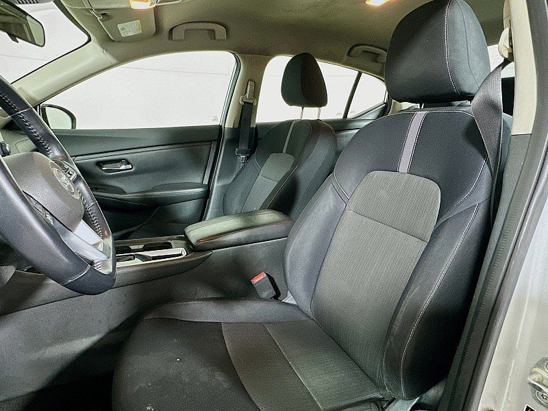 Used 2020 Nissan Sentra SV FWD image 11