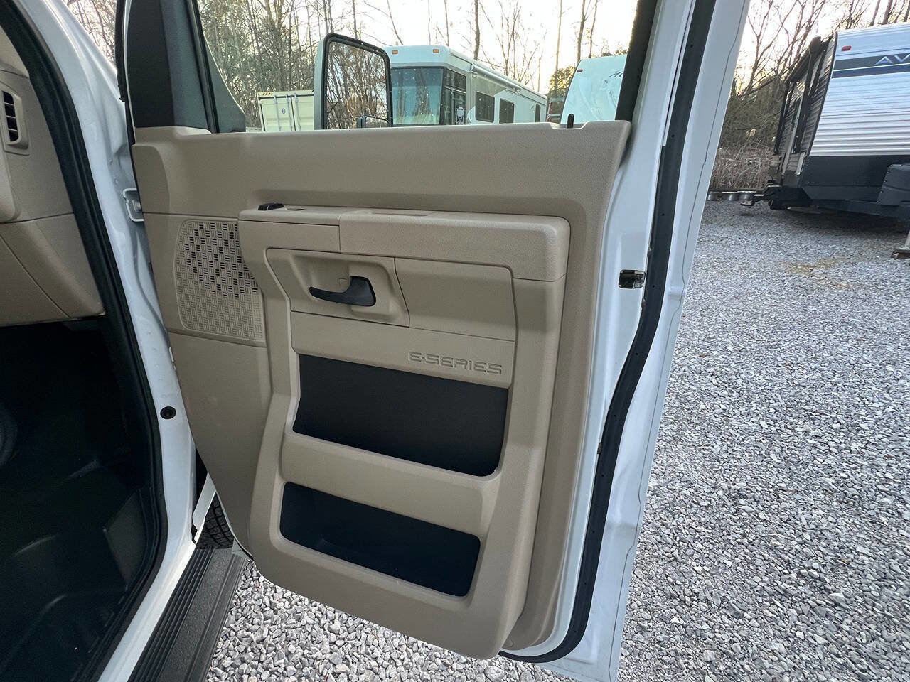 Used 2018 Ford E-350 and Econoline 350 Super Duty w/ Motorhome Prep Package image 20