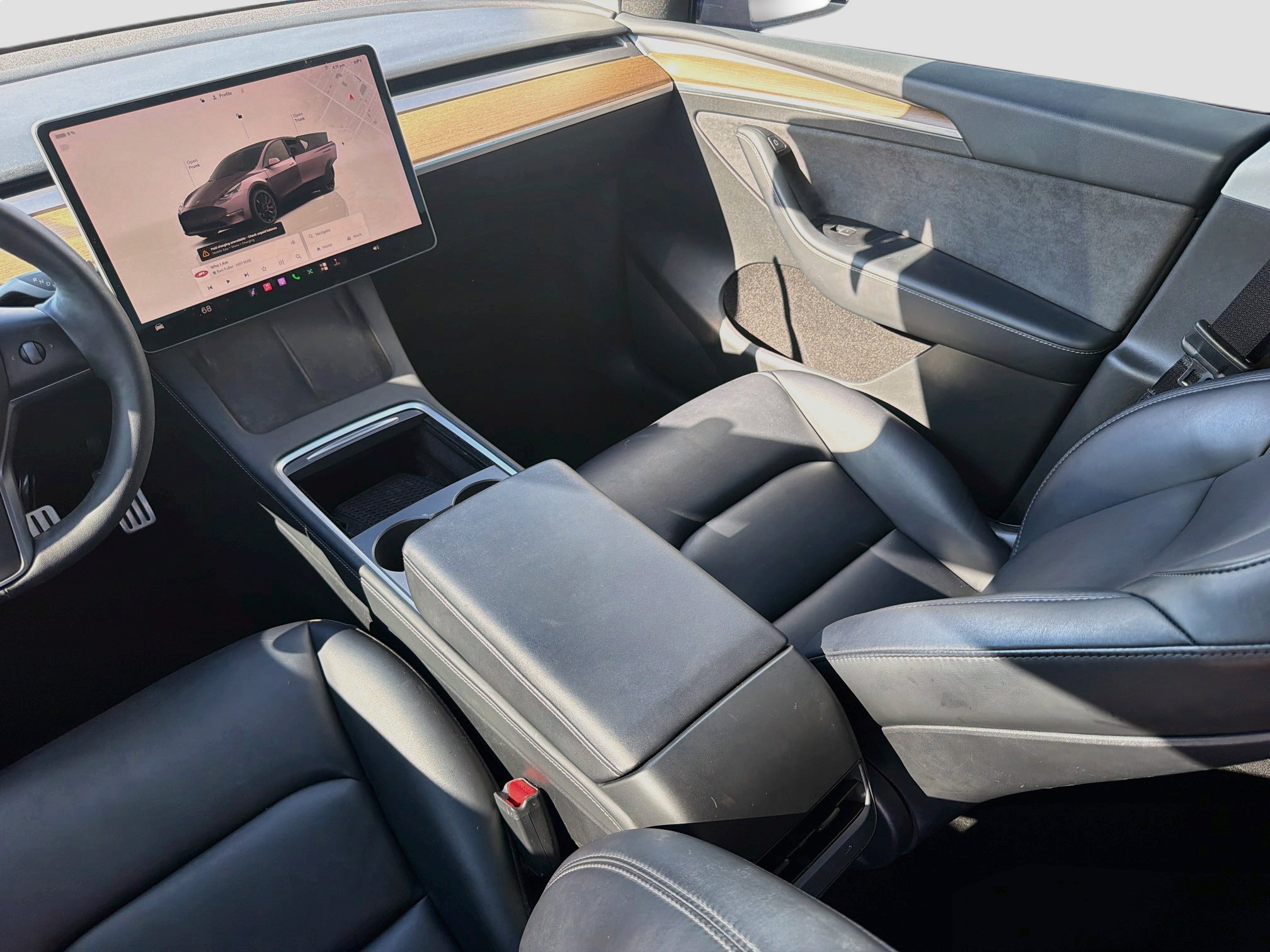 Used 2023 Tesla Model Y Performance AWD/4WD image 19