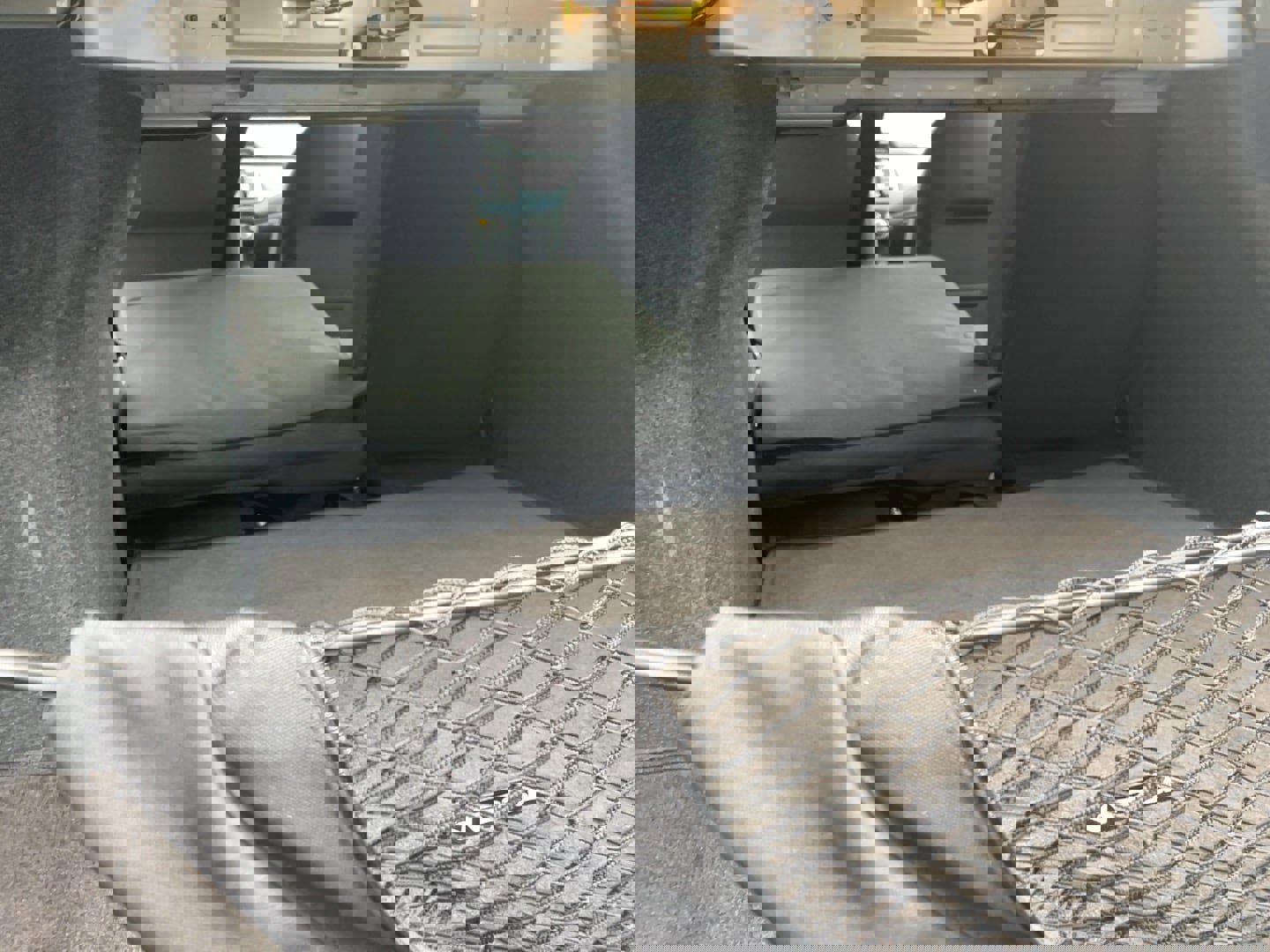 Used 2025 Nissan Versa SV w/ Trunk Package image 18