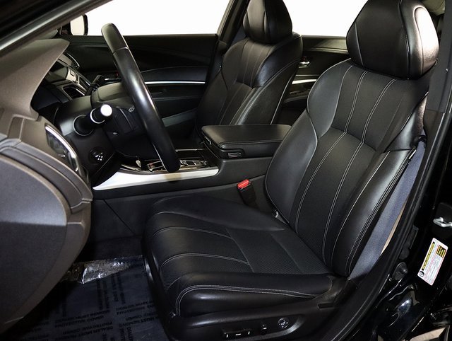 Certified 2018 Acura RLX w/ Technology Package image 4