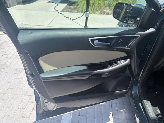 Used 2019 Ford Edge SEL w/ Equipment Group 201A FWD image 13