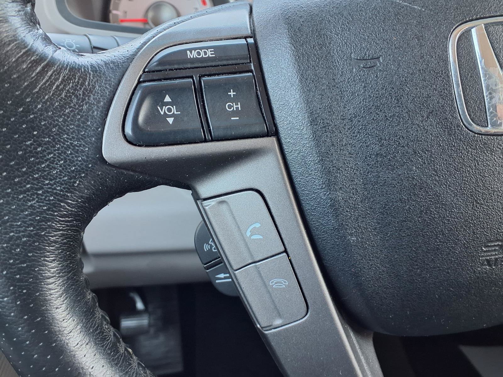 Used 2013 Honda Pilot Touring image 14