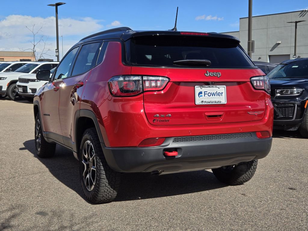 New 2026 Jeep Compass Trailhawk w/ Sun, Sound & Navigation Group AWD/4WD image 4