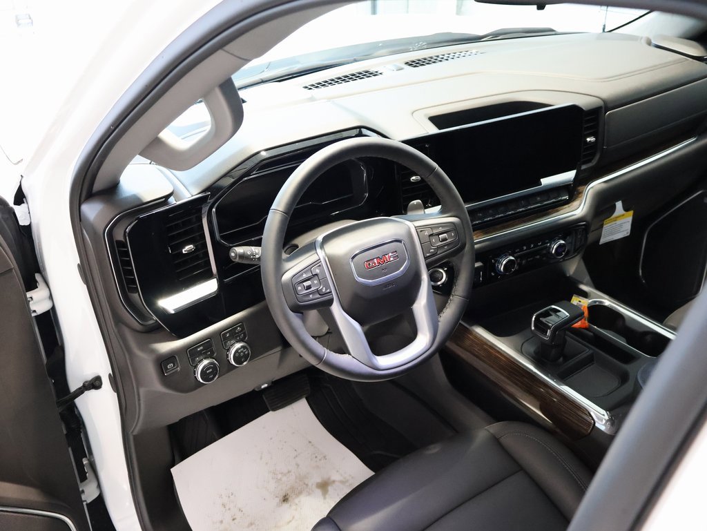 Used 2024 GMC Sierra 1500 Elevation w/ Elevation Premium Package image 25