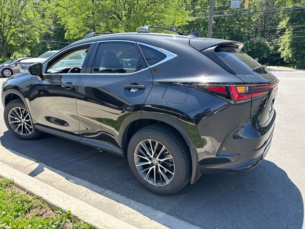 Certified 2025 Lexus NX 350h AWD image 5