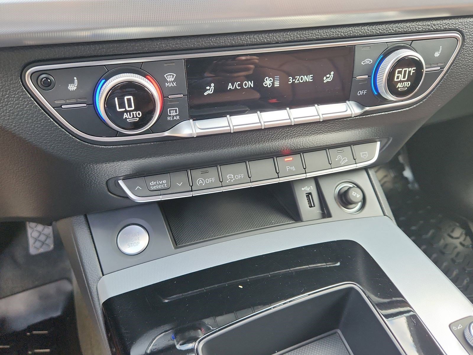 Certified 2025 Audi Q5 2.0T Premium w/ Convenience Plus Package image 29
