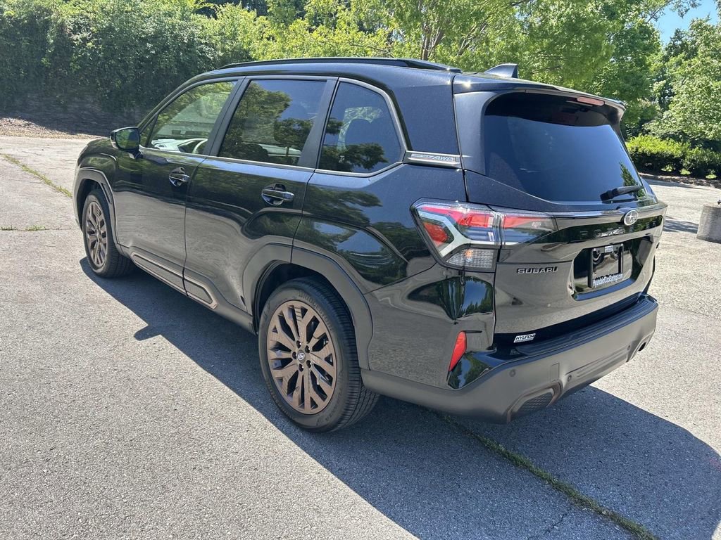 Used 2025 Subaru Forester Sport w/ Popular Package #1 AWD/4WD image 5
