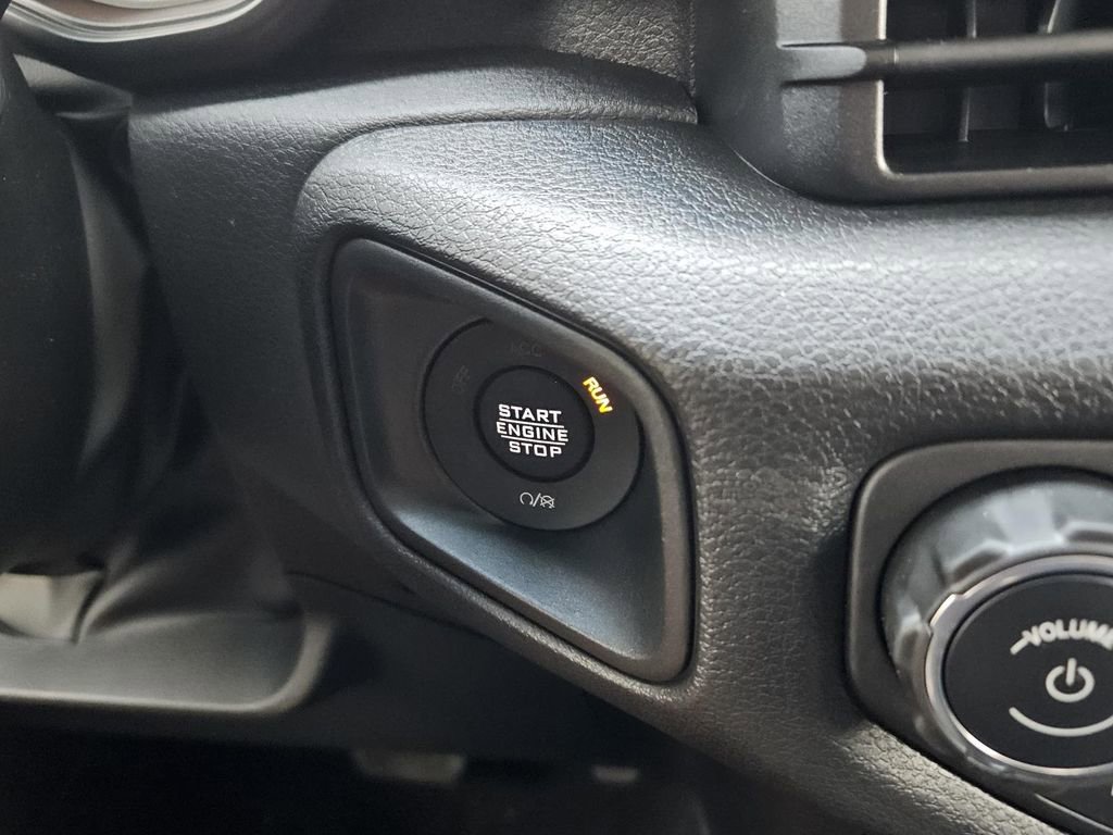 New 2026 Jeep Gladiator Sport AWD/4WD image 20