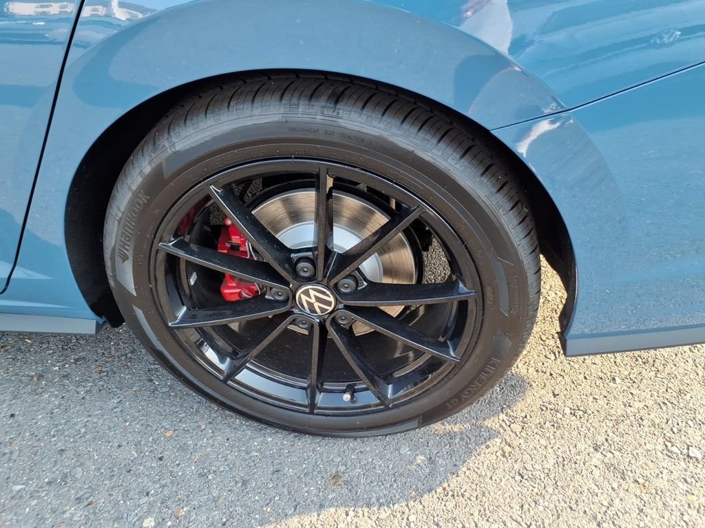 New 2026 Volkswagen Jetta GLI Autobahn FWD image 24