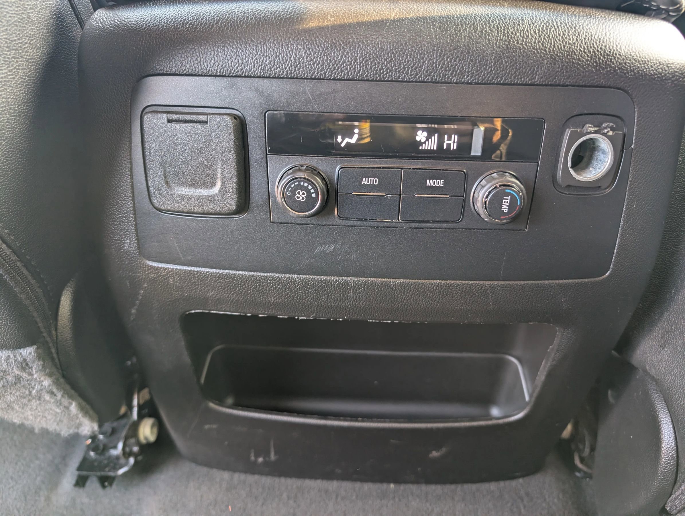 Used 2019 Chevrolet Tahoe LT AWD/4WD image 35