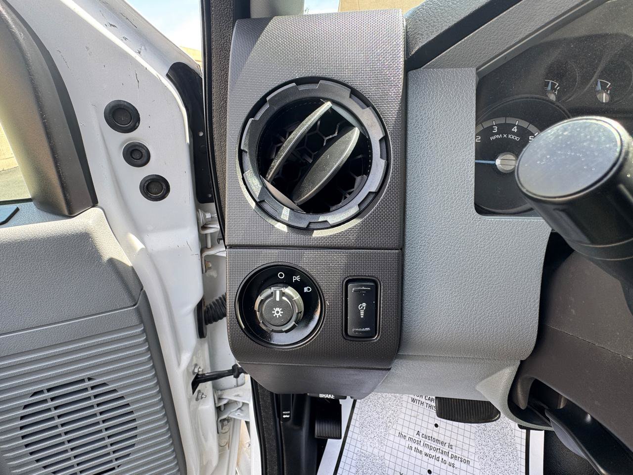 Used 2016 Ford F250 XL w/ Power Equipment Group AWD/4WD image 25