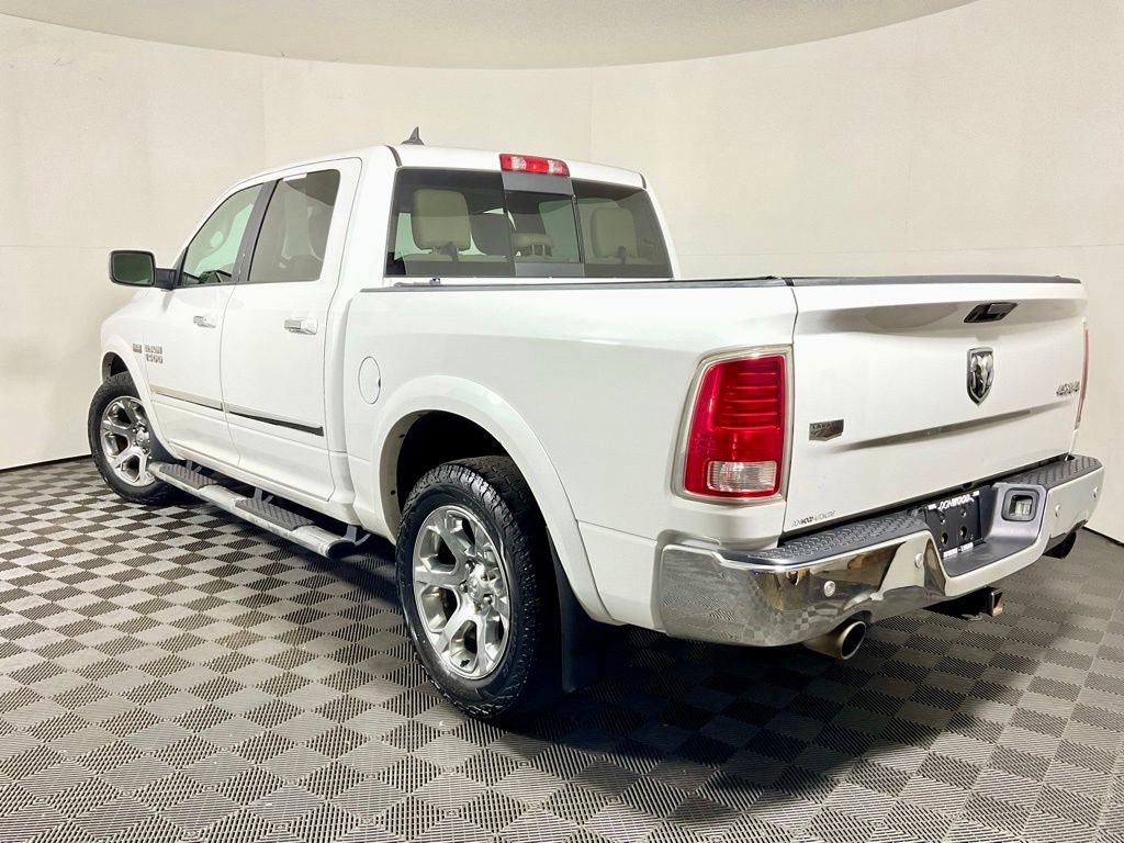 Used 2018 RAM 1500 Laramie w/ Convenience Group AWD/4WD image 13