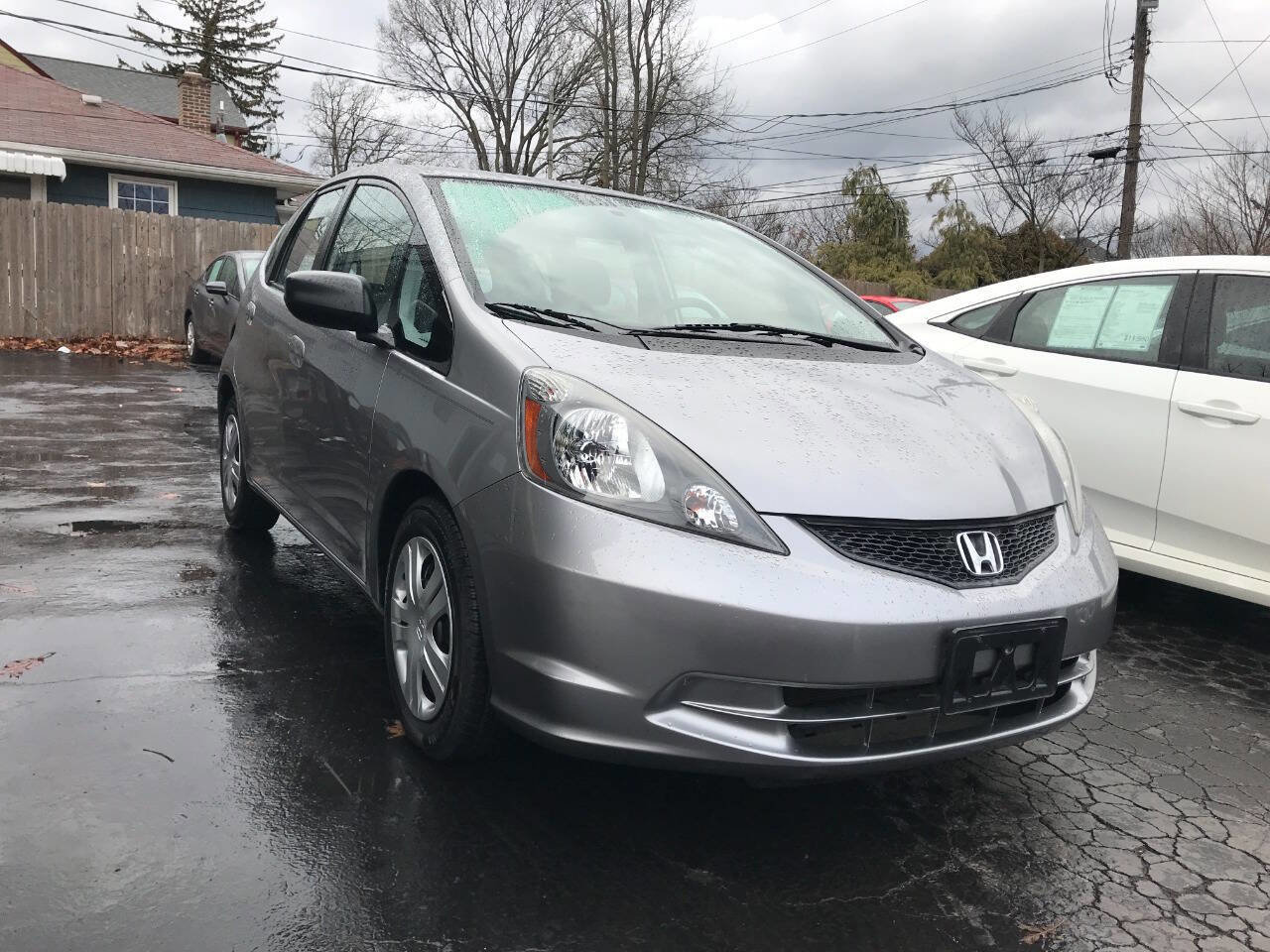 Used 2010 Honda Fit image 2