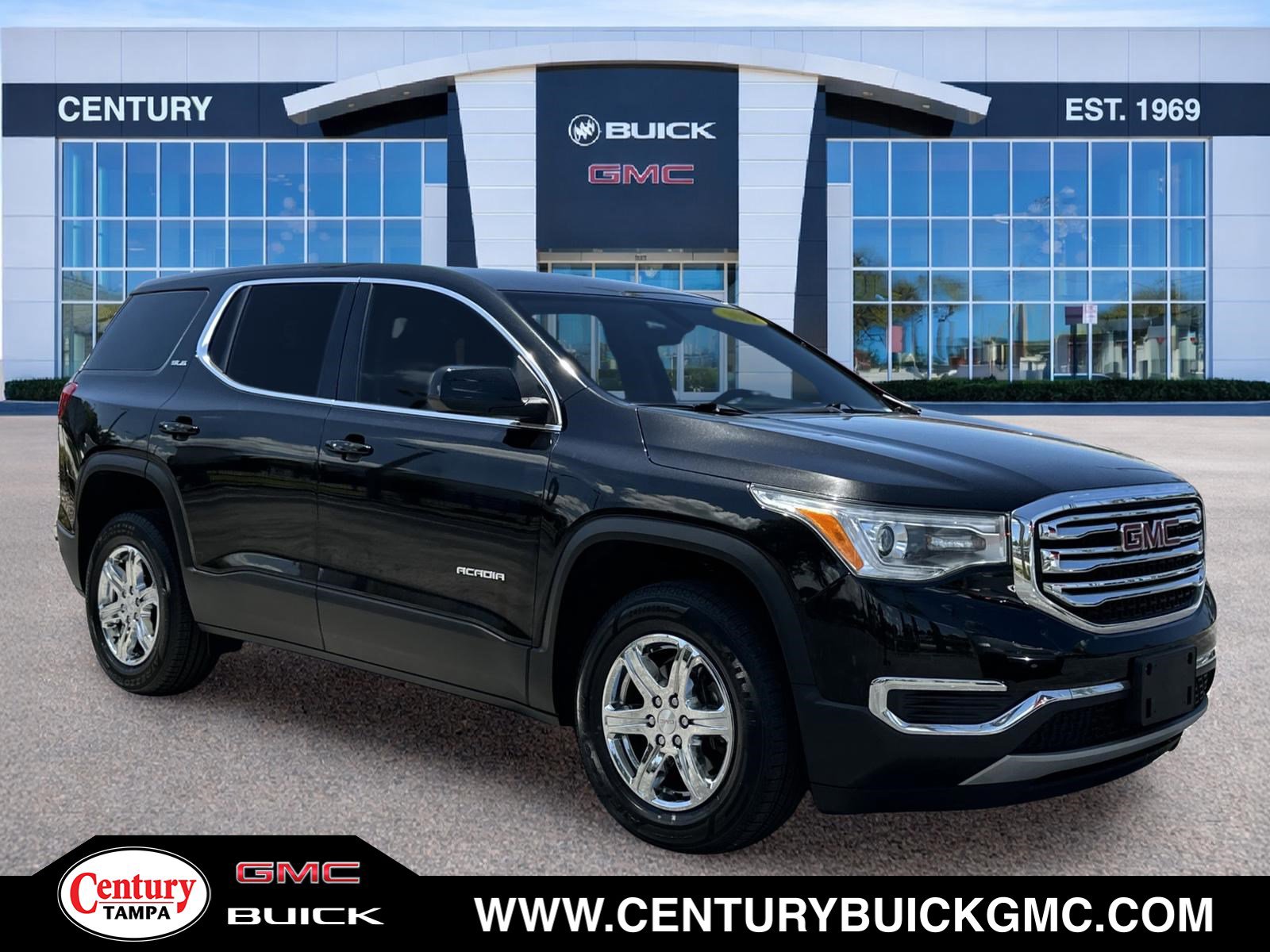 Used 2019 GMC Acadia SLE FWD image 1
