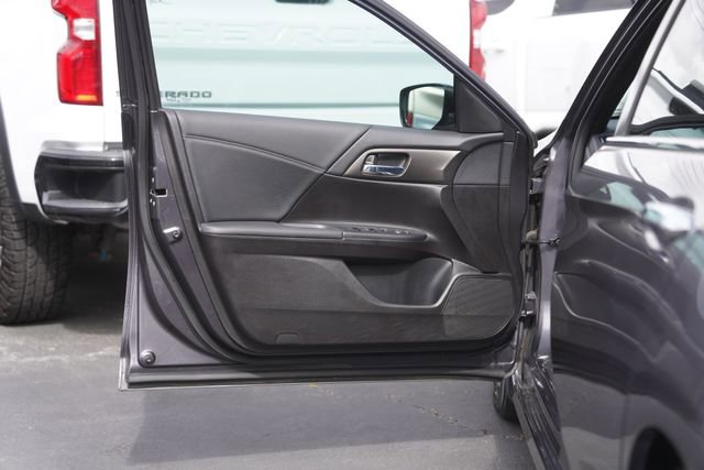 Used 2016 Honda Accord Sport image 30