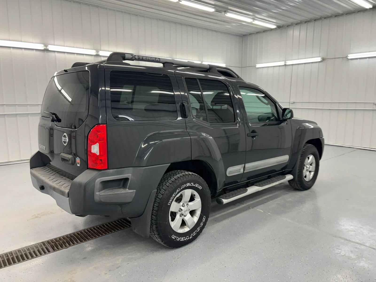 Used 2011 Nissan Xterra S w/ 4X4 Value Package image 9