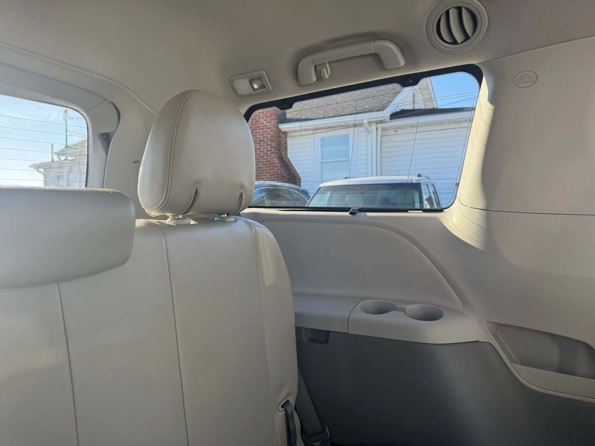 Used 2012 Toyota Sienna Limited image 67