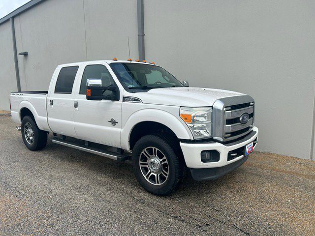 Used 2016 Ford F250 Platinum w/ FX4 Off-Road Package AWD/4WD image 2