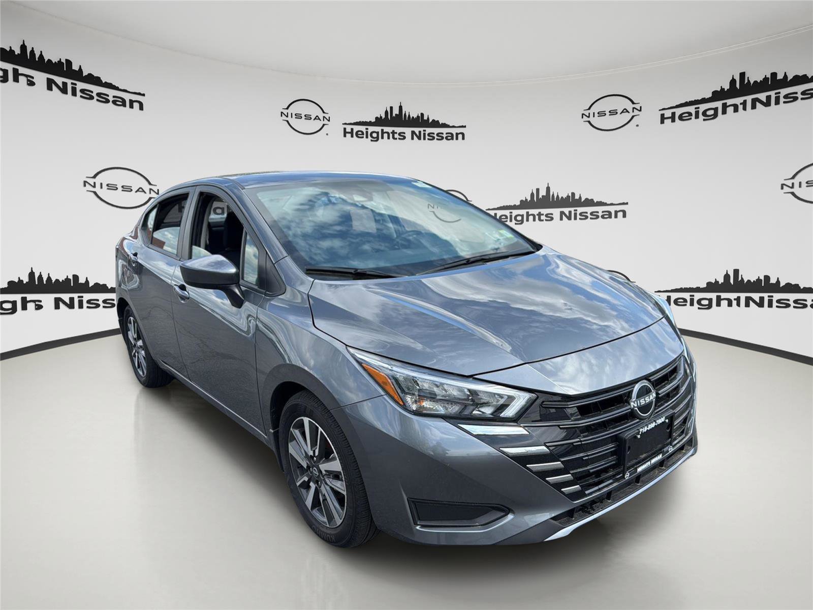 Used 2025 Nissan Versa SV w/ Trunk Package image 9