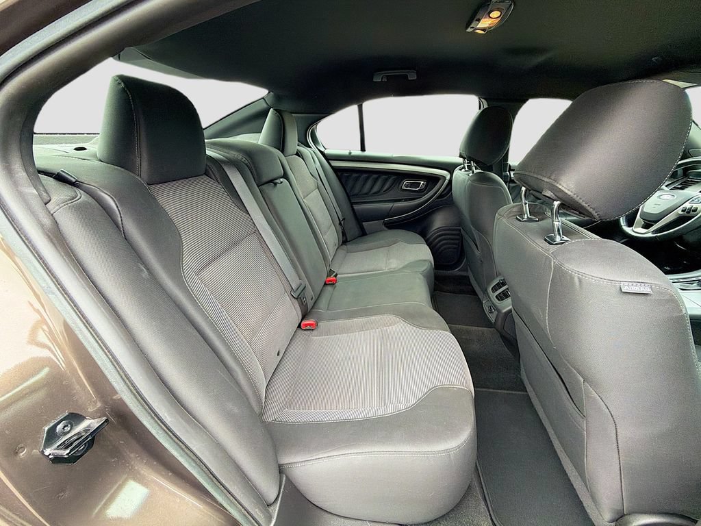 Used 2016 Ford Taurus SEL FWD image 28