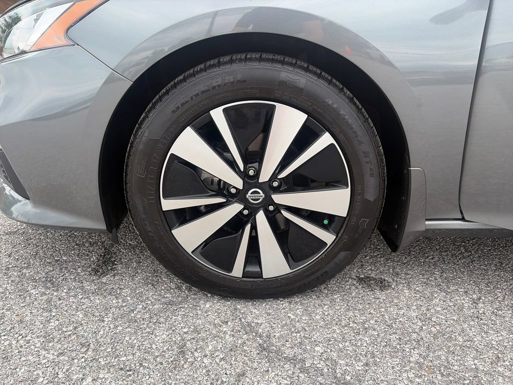 Used 2022 Nissan Altima 2.5 SV FWD image 26