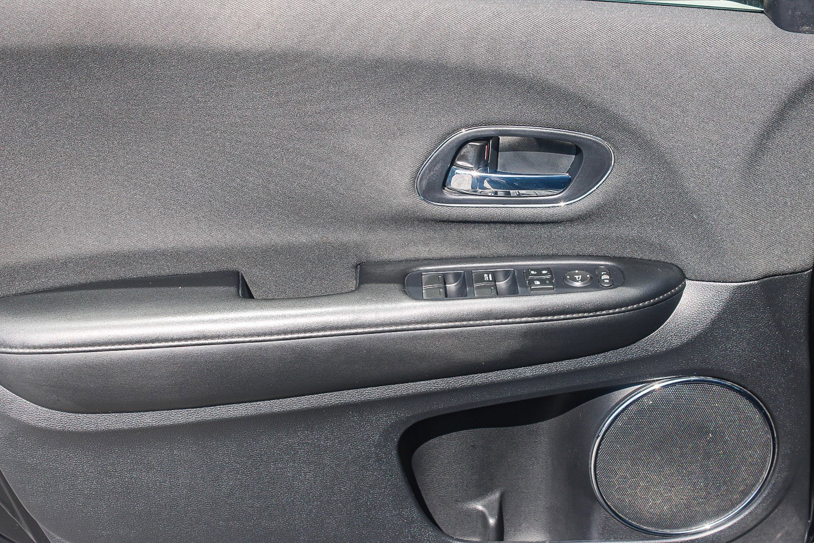 Used 2021 Honda HR-V EX image 21