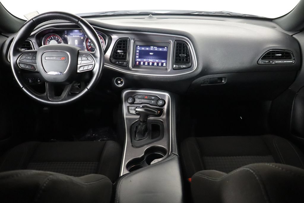 Used 2021 Dodge Challenger SXT RWD image 13