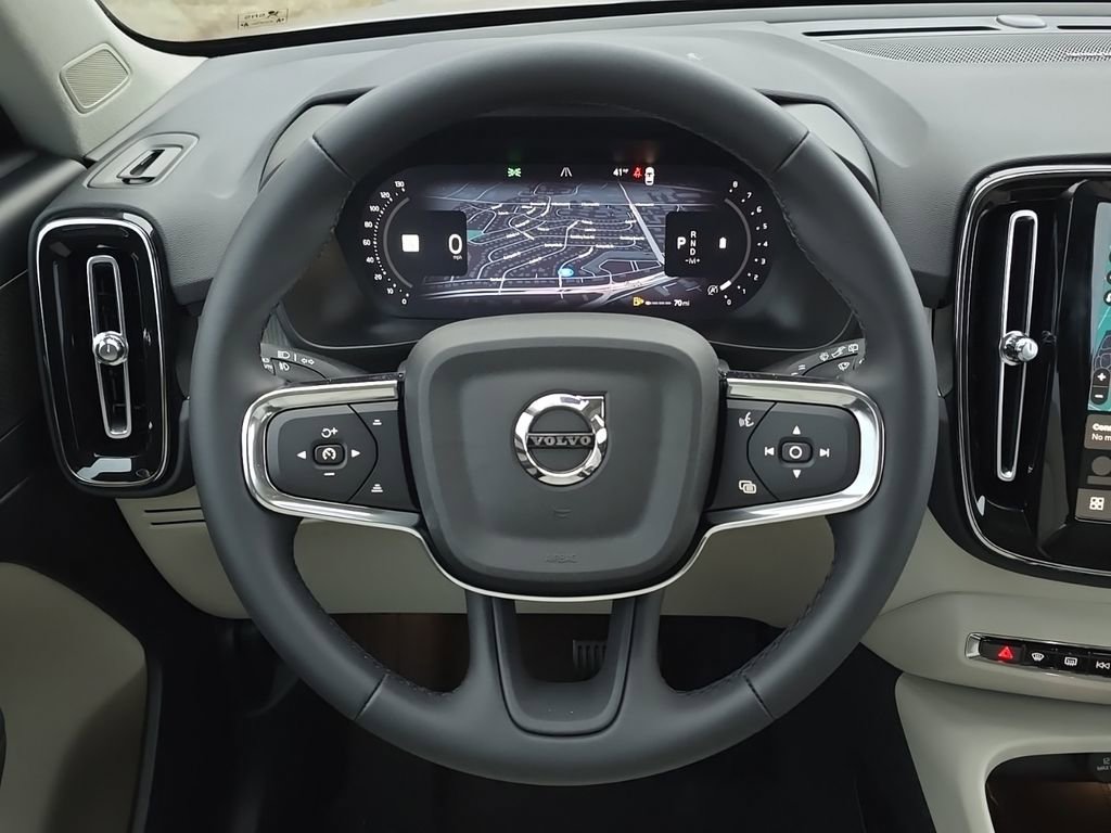 New 2026 Volvo XC40 B5 Ultra w/ Climate Package AWD/4WD image 14
