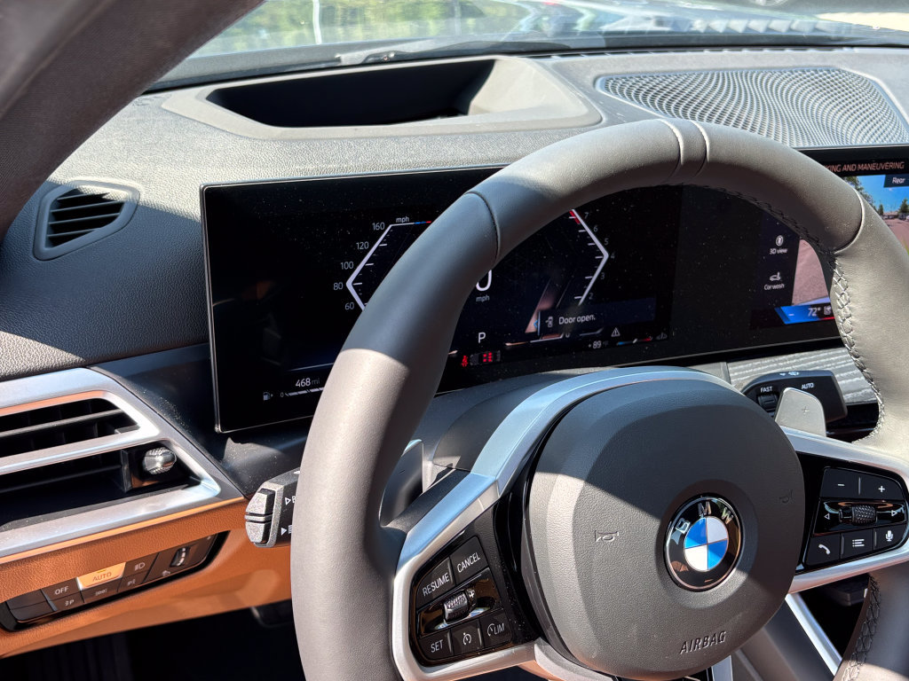 New 2026 BMW 330i xDrive Sedan w/ M Sport Package AWD/4WD image 13