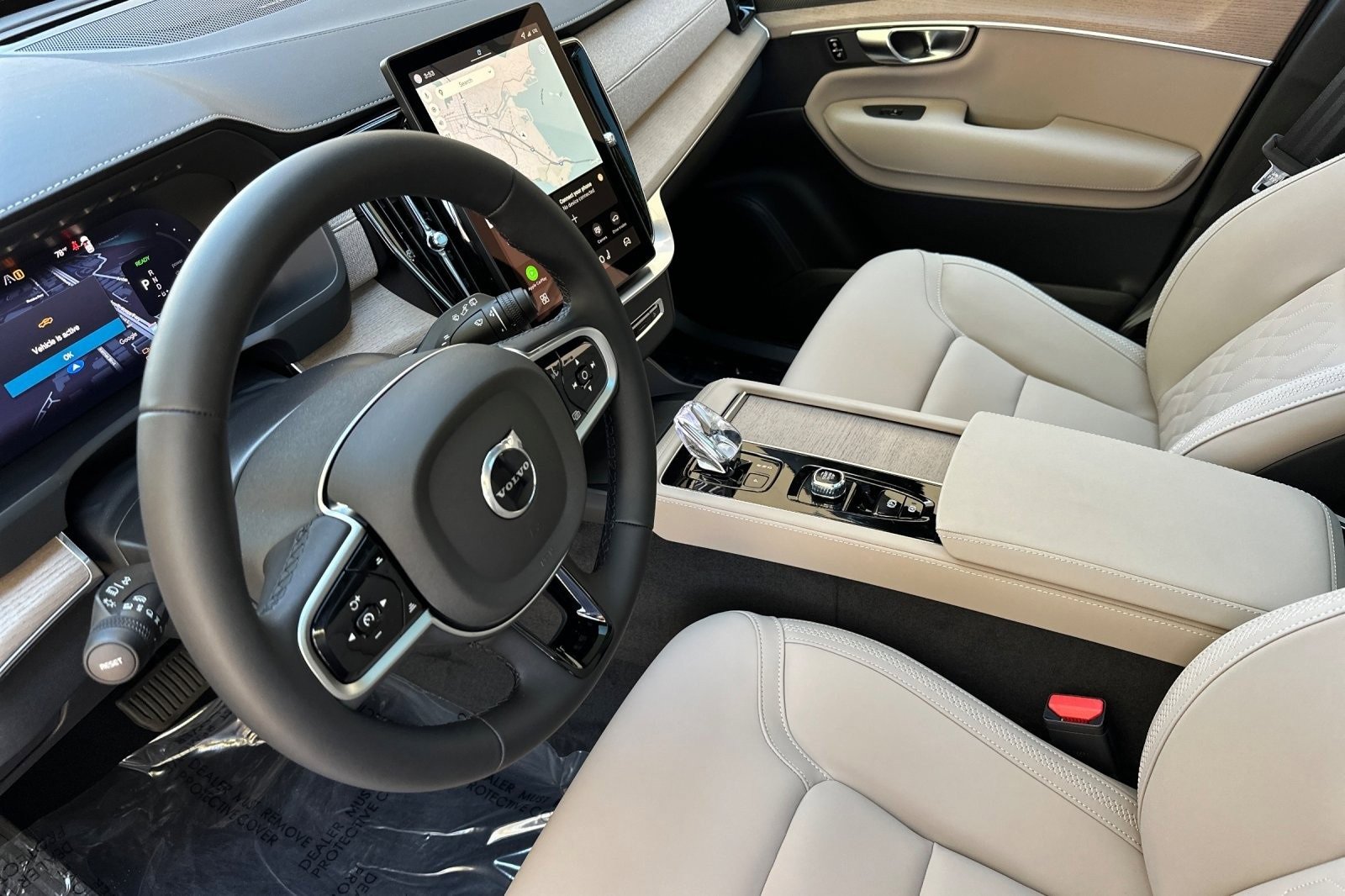 New 2026 Volvo XC90 T8 Plus image 13