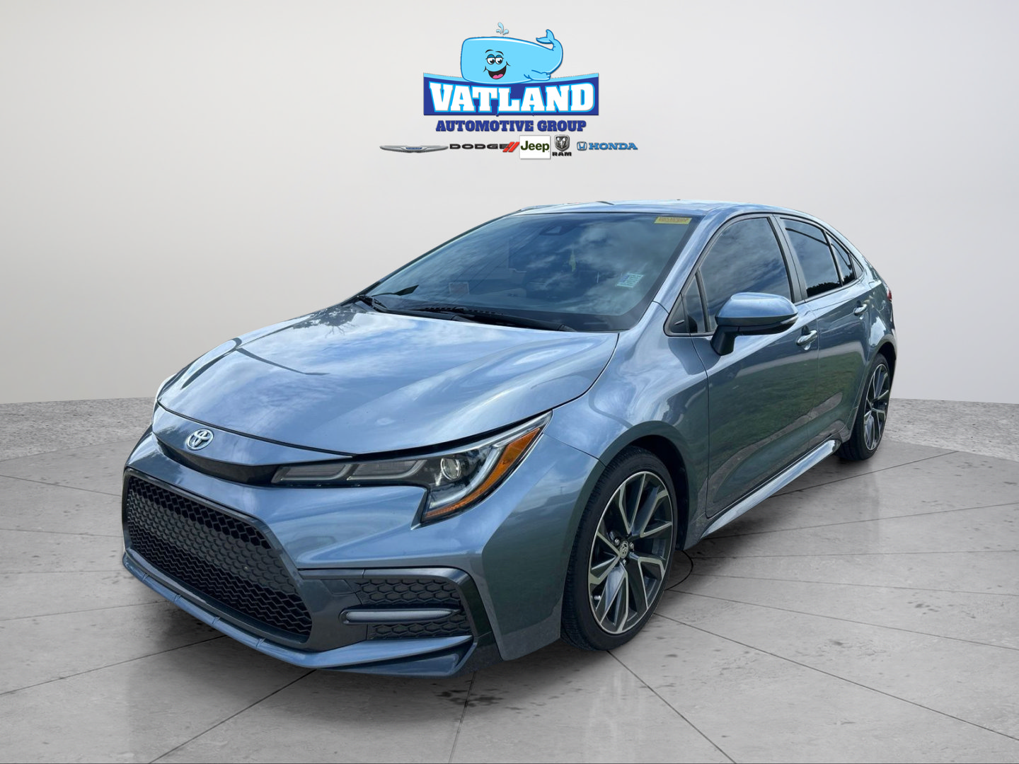 Used 2022 Toyota Corolla SE FWD image 1