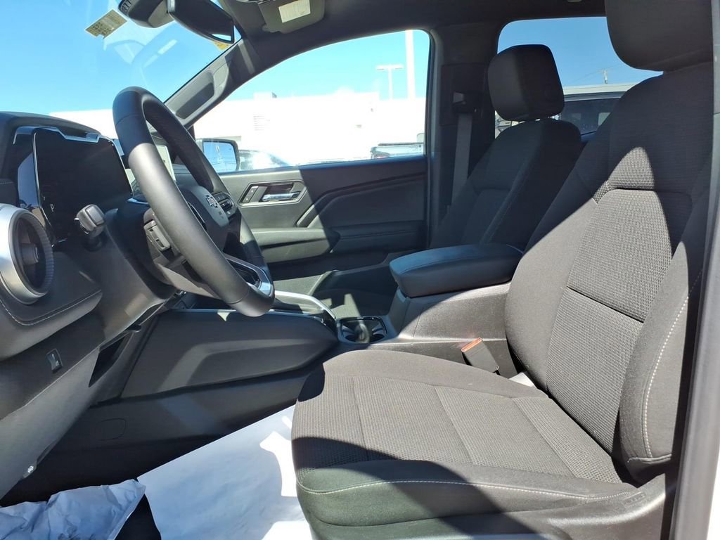 New 2026 Chevrolet Colorado LT image 12