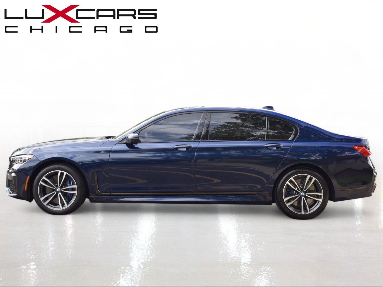 Used 2022 BMW 750i xDrive w/ Luxury Rear Seating Package AWD/4WD image 5