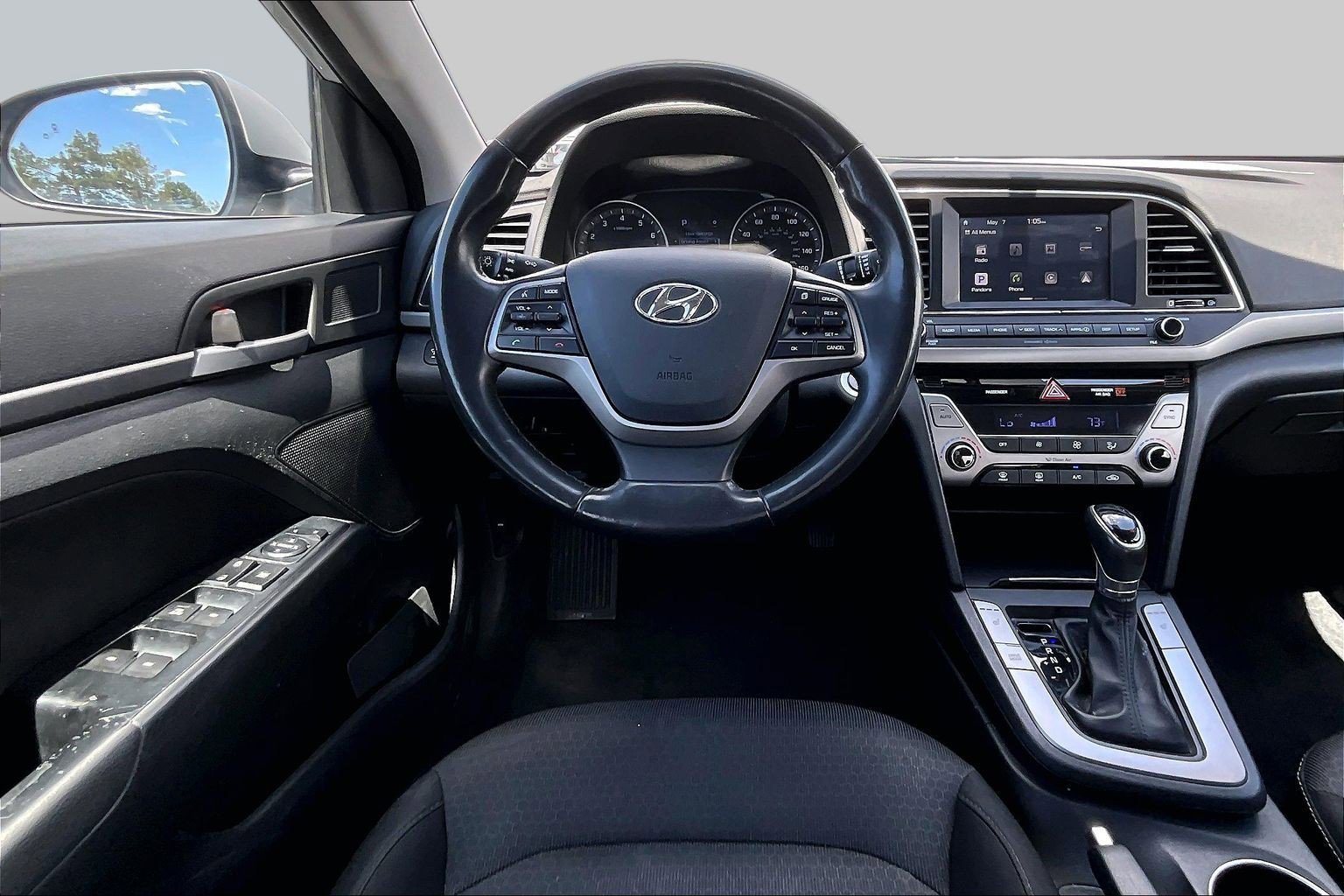 Used 2017 Hyundai Elantra Value Edition FWD image 5