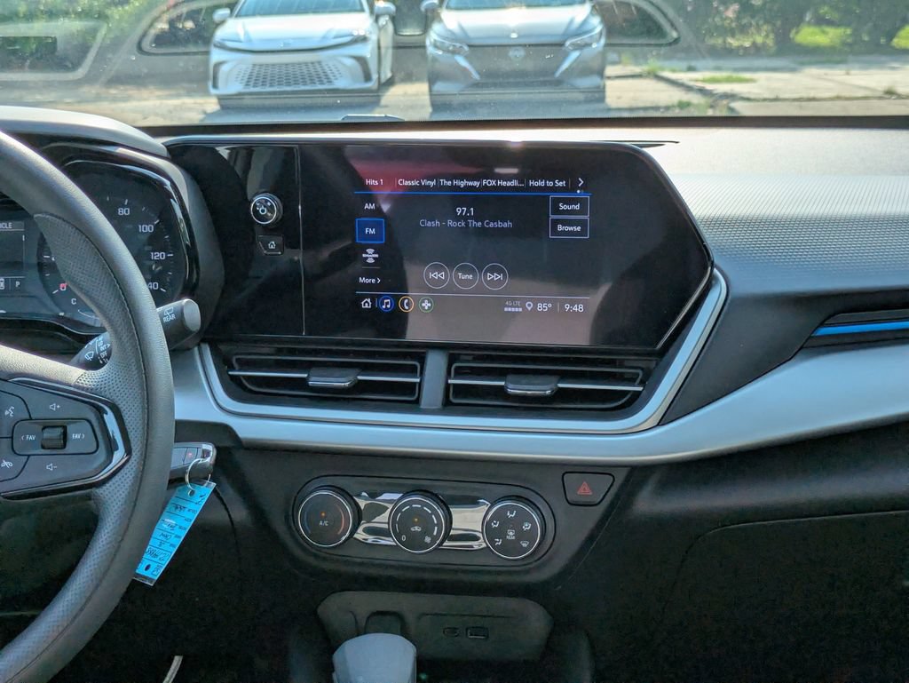 New 2026 Chevrolet Trax LT FWD image 18
