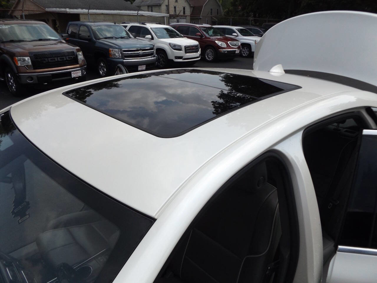 Used 2014 Chevrolet Impala LTZ image 14