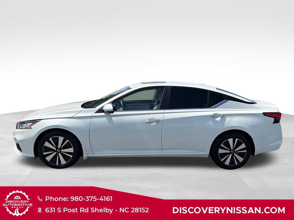 Certified 2021 Nissan Altima 2.5 SV w/ SV Premium Package FWD image 9
